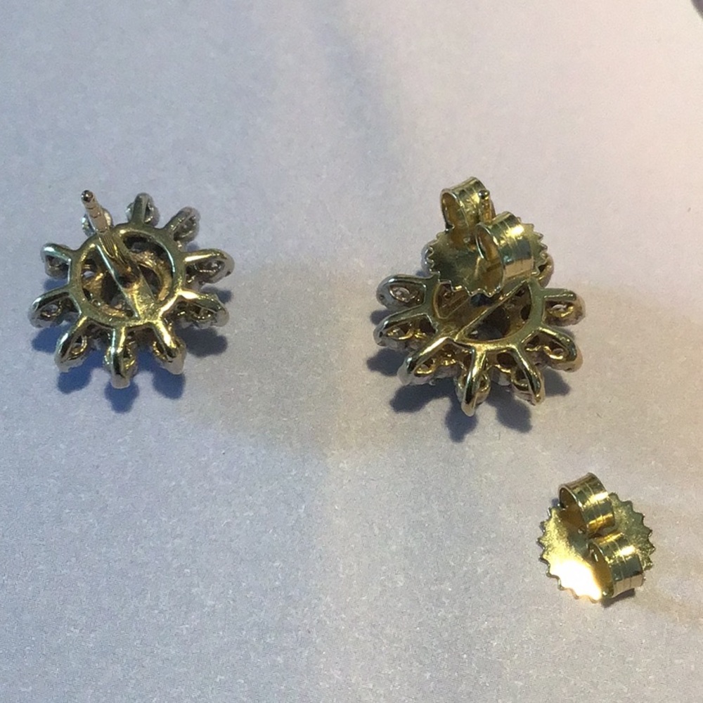 Diamond Earrings(Priced to Sell) - Picture 4 of 4